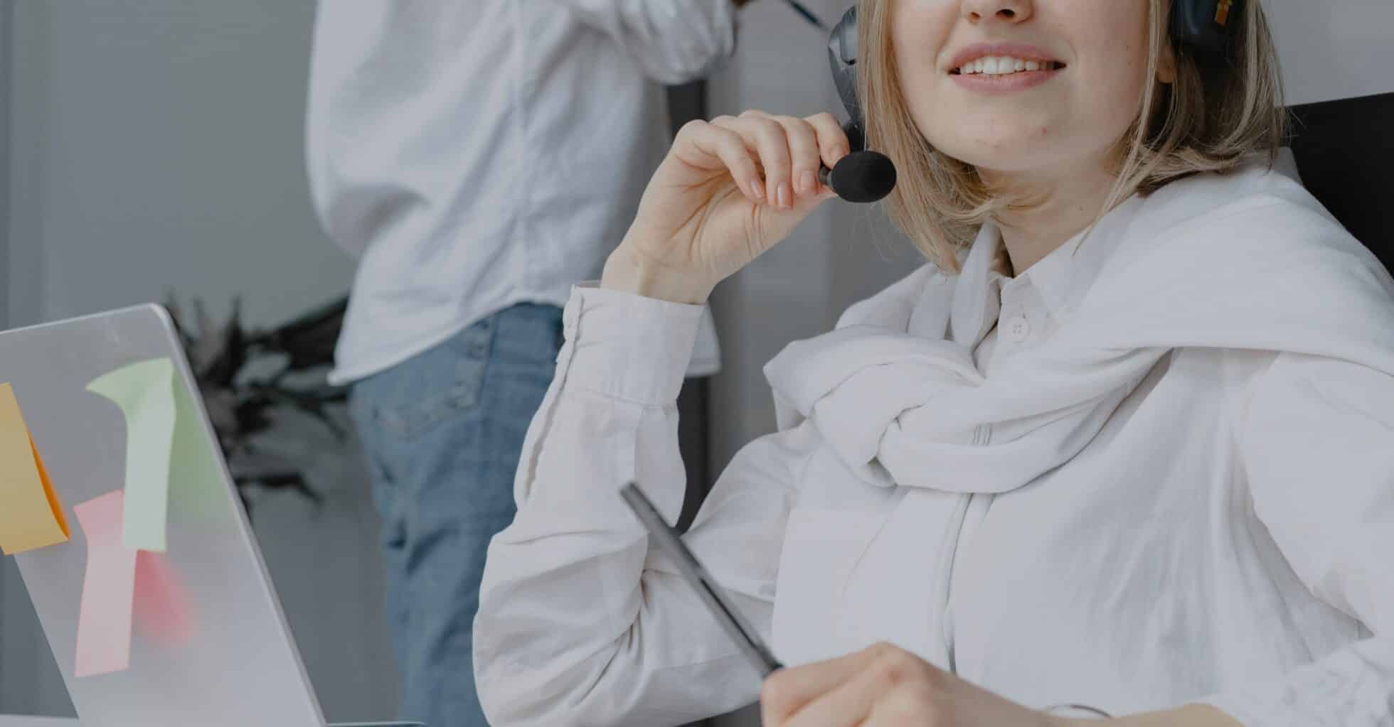 Mitarbeiterin im Software Vertrieb